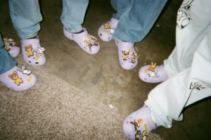 Alternative view of Dép Justin Bieber x Classic Clog 'Drew House Lavander 207378-530