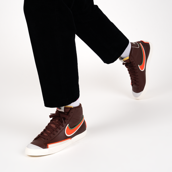 Alternative view of Giày Nike Blazer Mid ’77 Infinite Surfaces 'Dark Team Red' DA7233-200