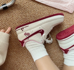 Giay Nike Air Force 1 Low 'Valentine's Day' FD4616-161
