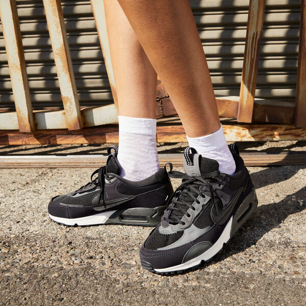 Giay Nike Air Max 90 Futura 'Black' DM9922-003