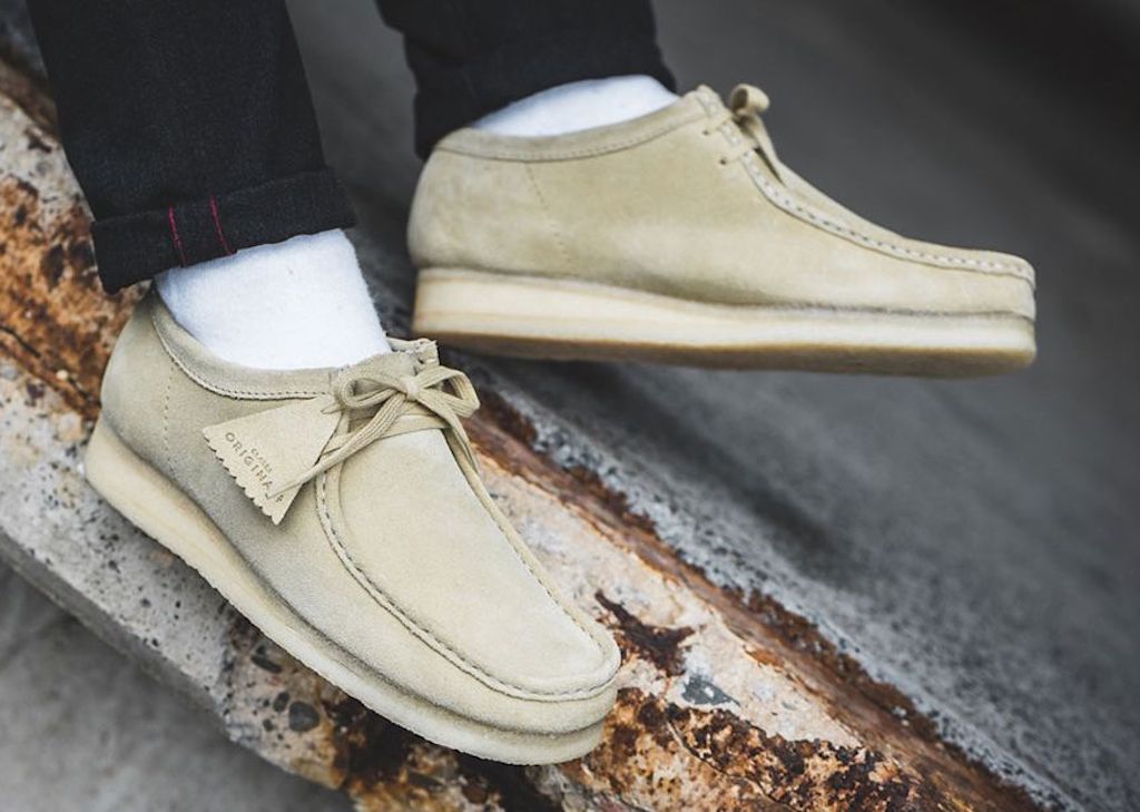 Giay Clarks Wallabee Gore-Tex 'Maple Suede' 261-72074