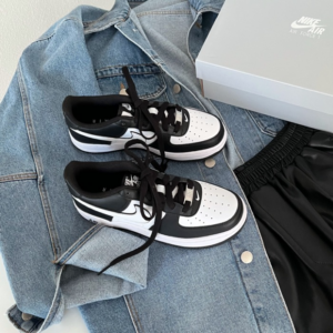 Giay Nike Air Force 1 'White Swoosh Panda' DV1621-001