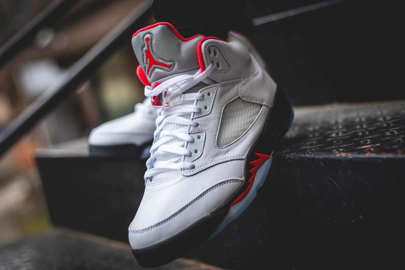 Giày Nike Air Jordan 5 Retro 'Fire Red' 2020 DA1911-102 - Ảnh 4