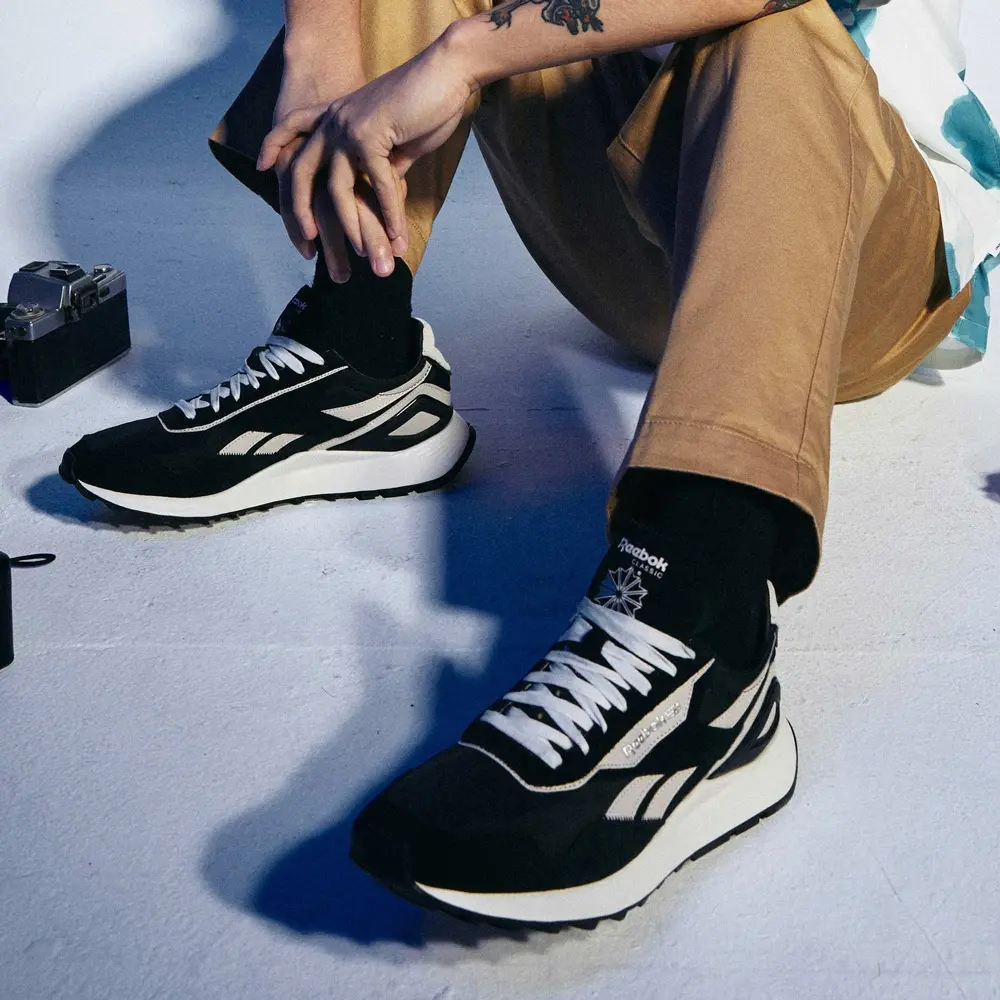 Alternative view of Giày Reebok Classic Legacy AZ 'Black Stucco' G55276