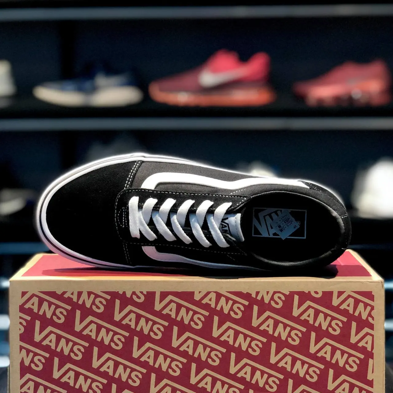 Alternative view of Giày Vans Wmns Ward 'Black' VN0A3IUNIJU
