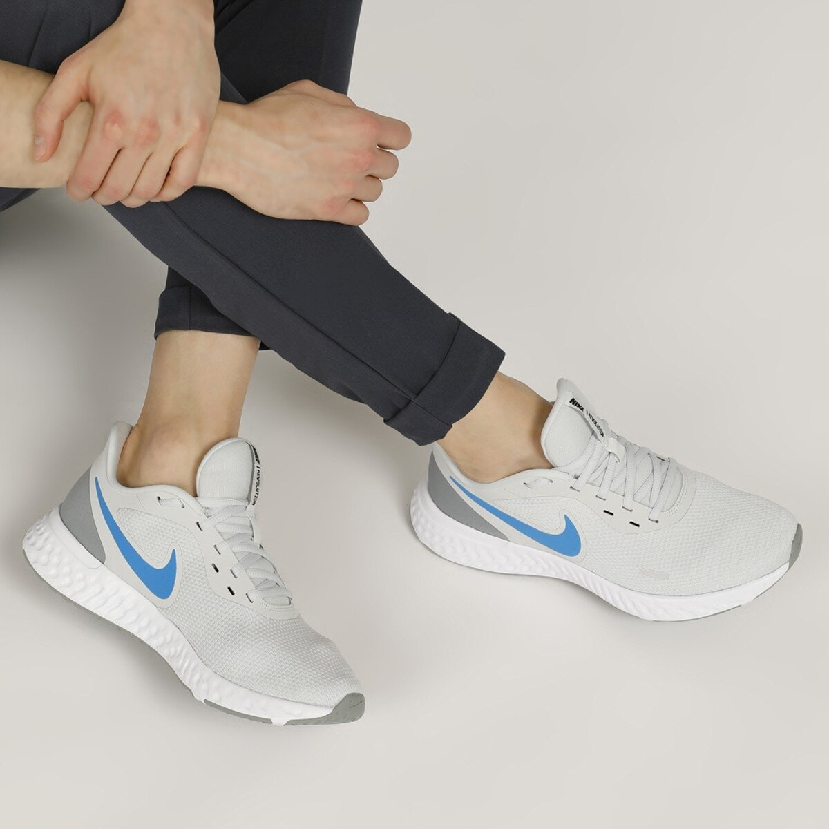 Giày Nike Revolution 5 Flyease Photon Dust BQ3211-015 - Ảnh 2