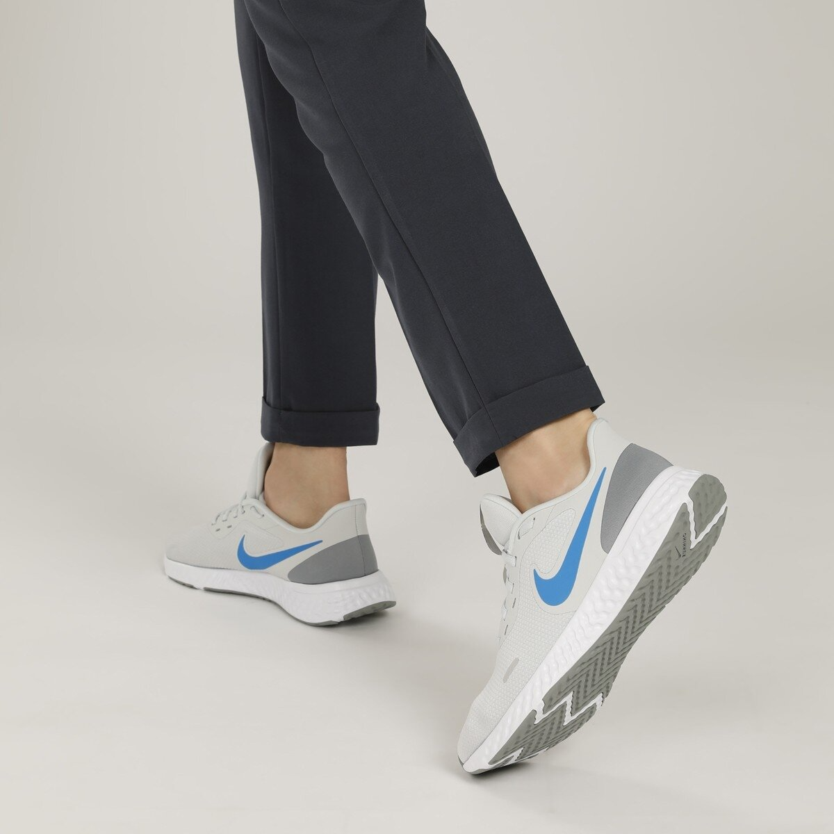 Giày Nike Revolution 5 Flyease Photon Dust BQ3211-015 - Ảnh 3