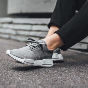 Alternative view of Giày Adidas Wmns NMD_R1 Primeknit 'France' BY8762