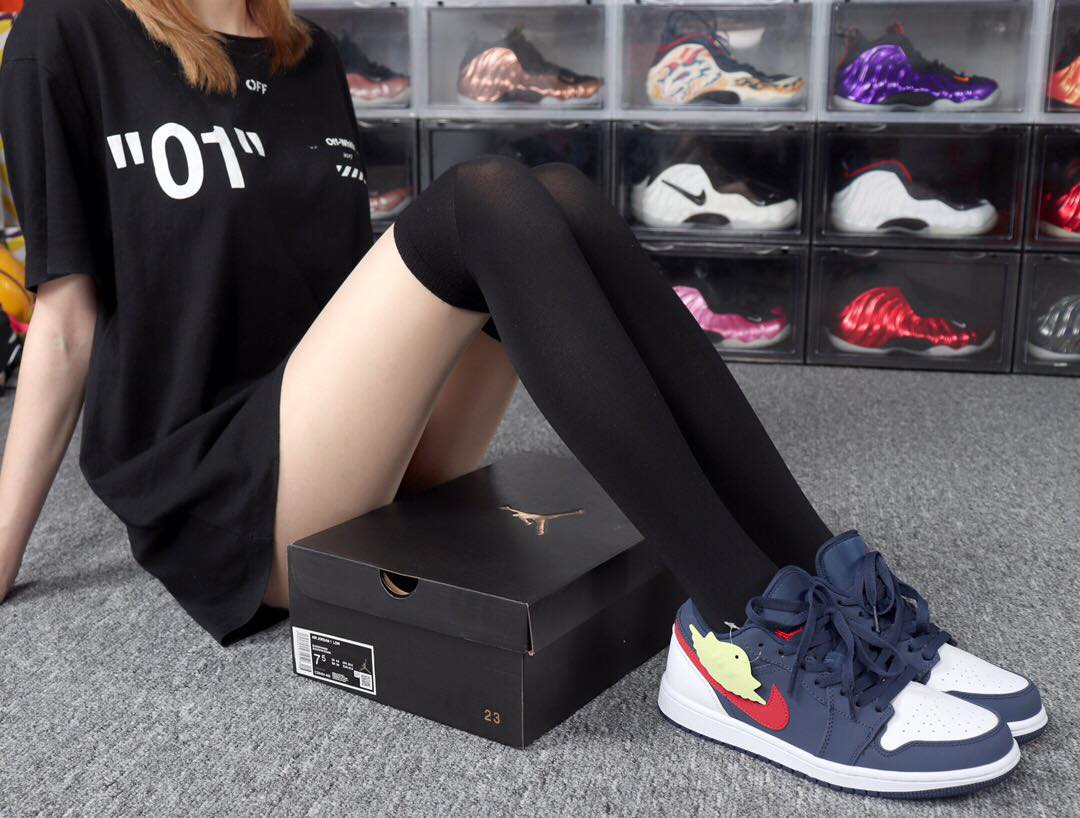Giày Nike Air Jordan 1 Low USA GS CV9844-400 - Ảnh 4