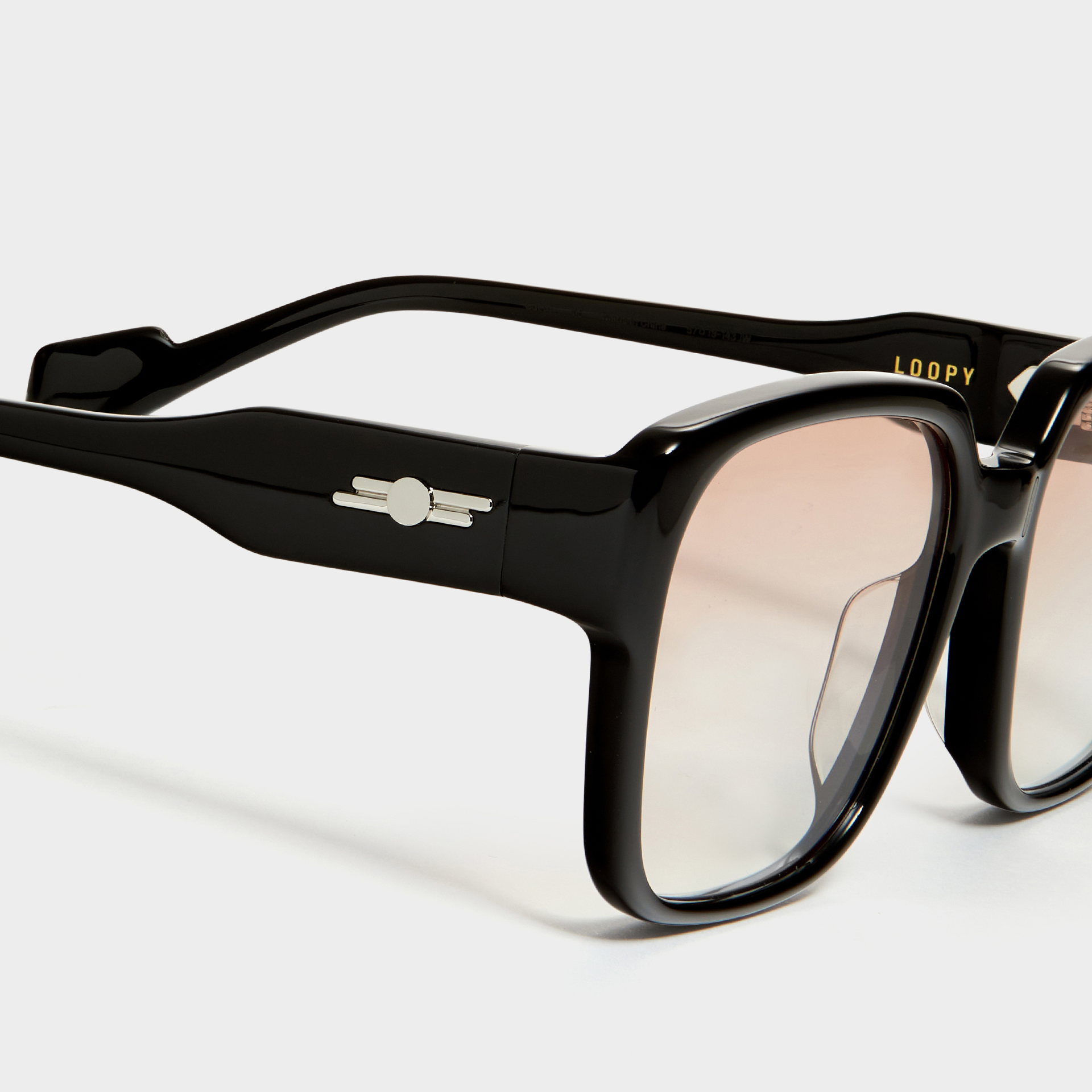 Kinh Gentle Monster Loopy 01 RG