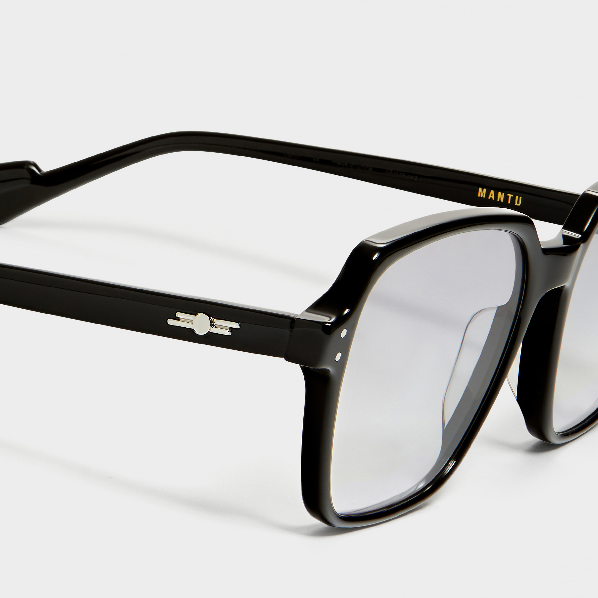 Kinh Gentle Monster Mantu 01 G