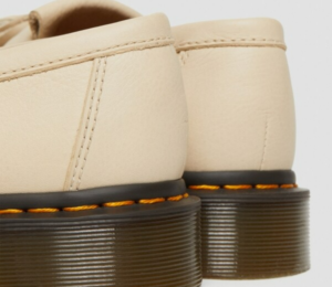 Giay Dr.Martens Adiran 'Beige' 22760292