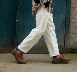 Giay Dr.Martens Smith 'Brown' 30605248