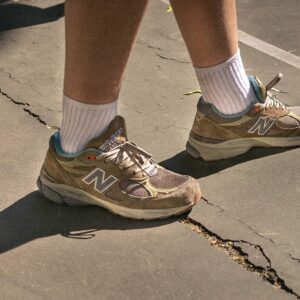 Alternative view of Giày New Balance Bodega x 990v3 Made In USA 'Anniversary' M990BD3