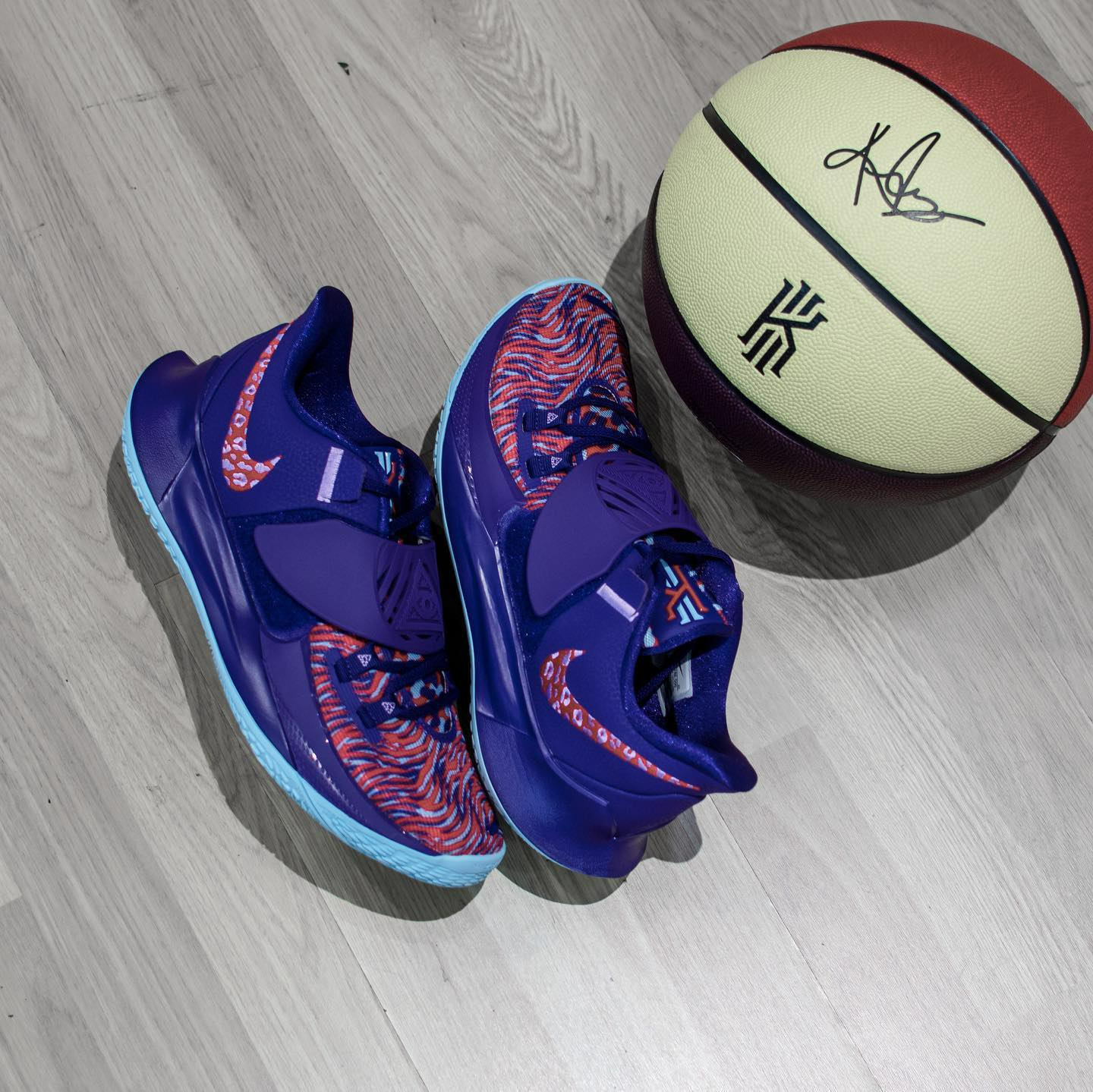 Giày Nike Kyrie Low 3 'Orchid' CJ1286-500 - Ảnh 2