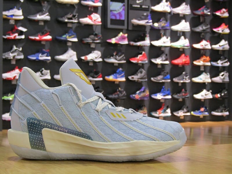 Giày Adidas Dame 7 'Christmas Pack' H67571 - Ảnh 2