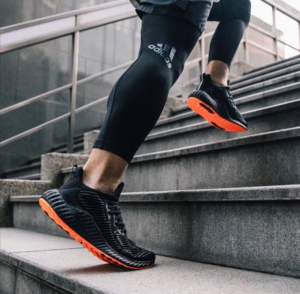 Alternative view of Giày Adidas AlphaBoost 'Core Black' EH3317