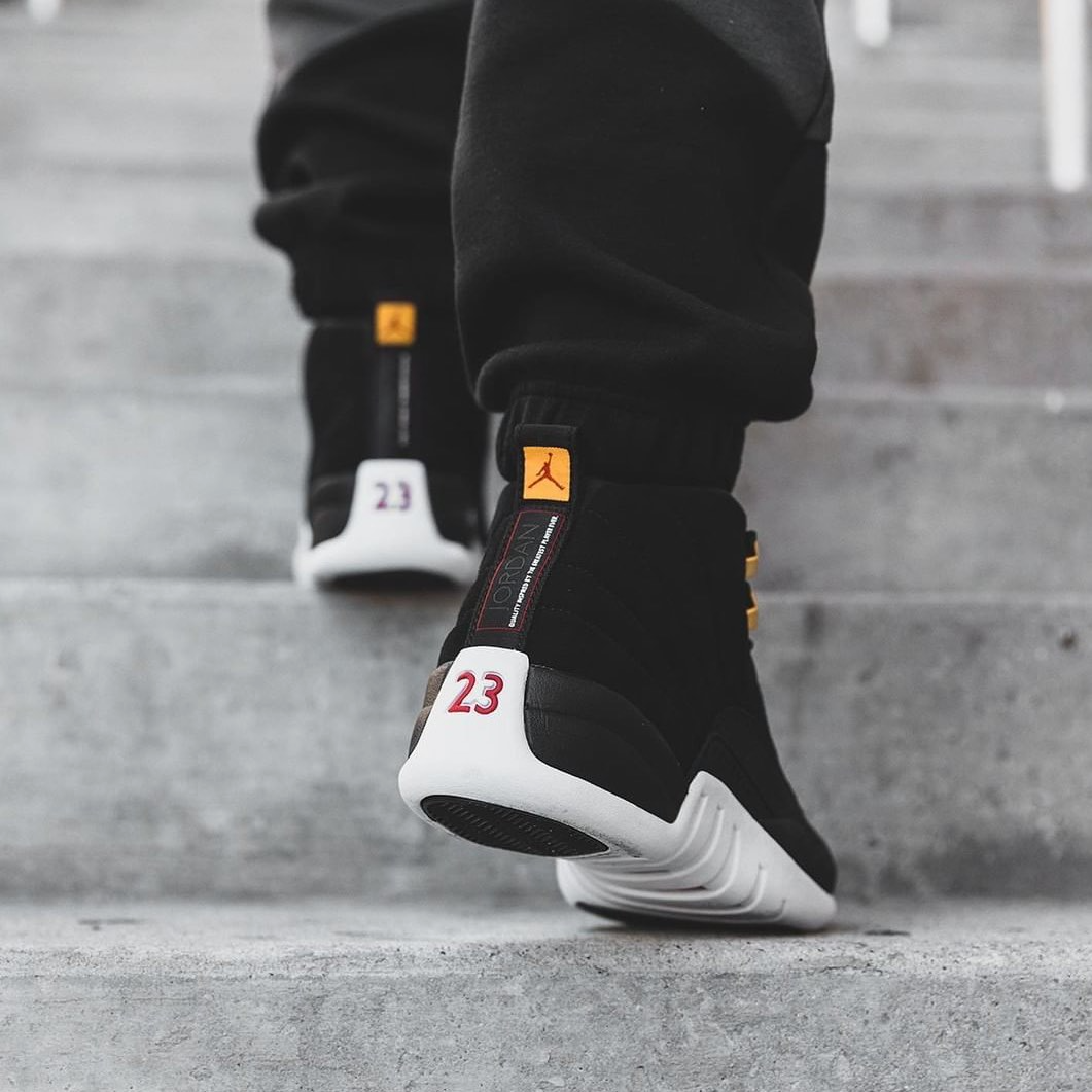 Giày Nike Air Jordan 12 Retro 'Reverse Taxi' 130690-017 - Ảnh 3
