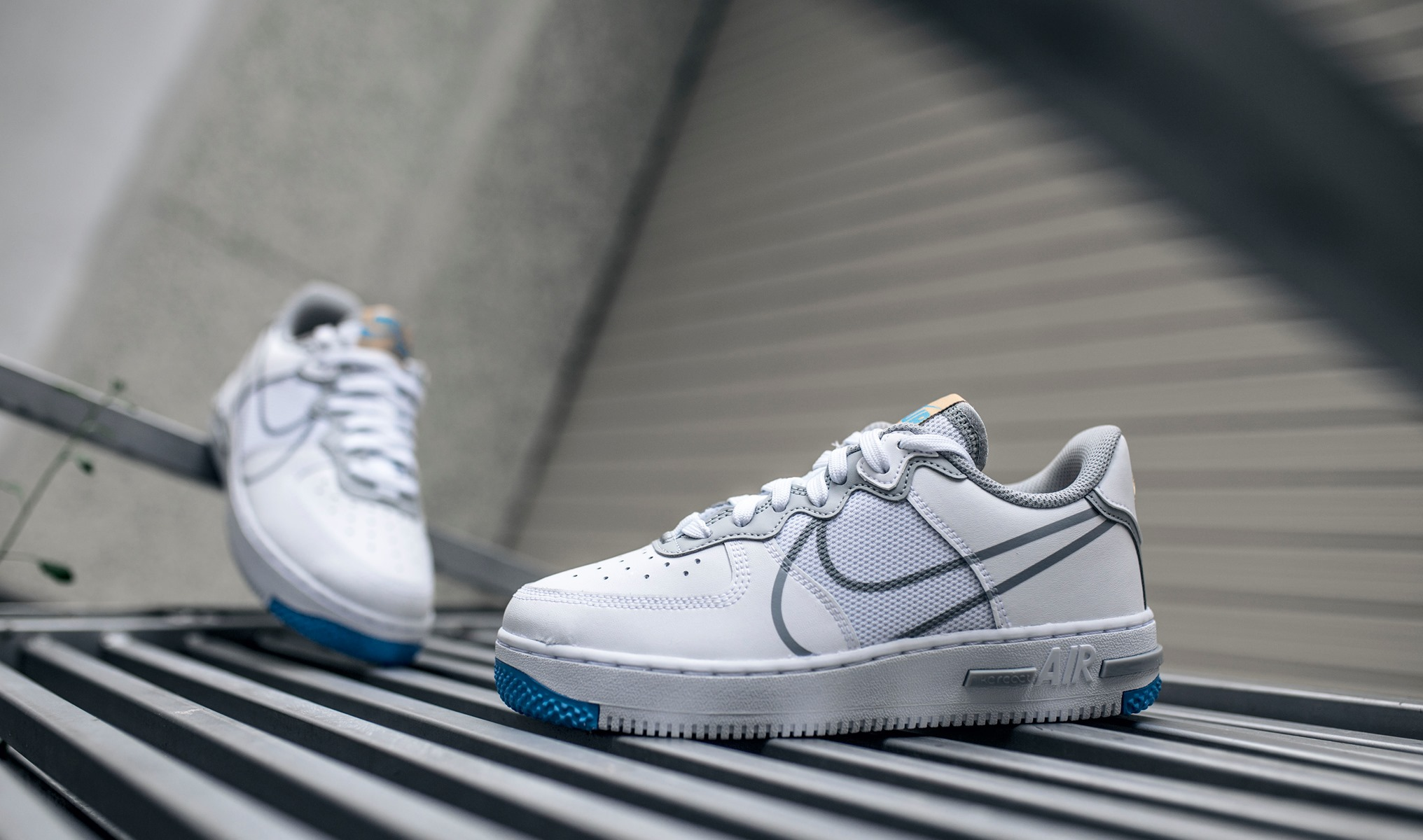 Giày Nike Air Force 1 React ' White Light Smoke Grey ' CT5117-102 - Ảnh 4