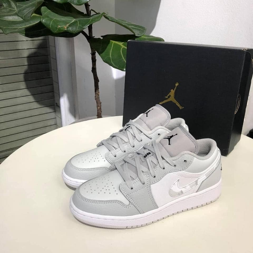 Giày Nike Air Jordan 1 Low SE GS 'White Camo' DD3234-100 - Ảnh 4