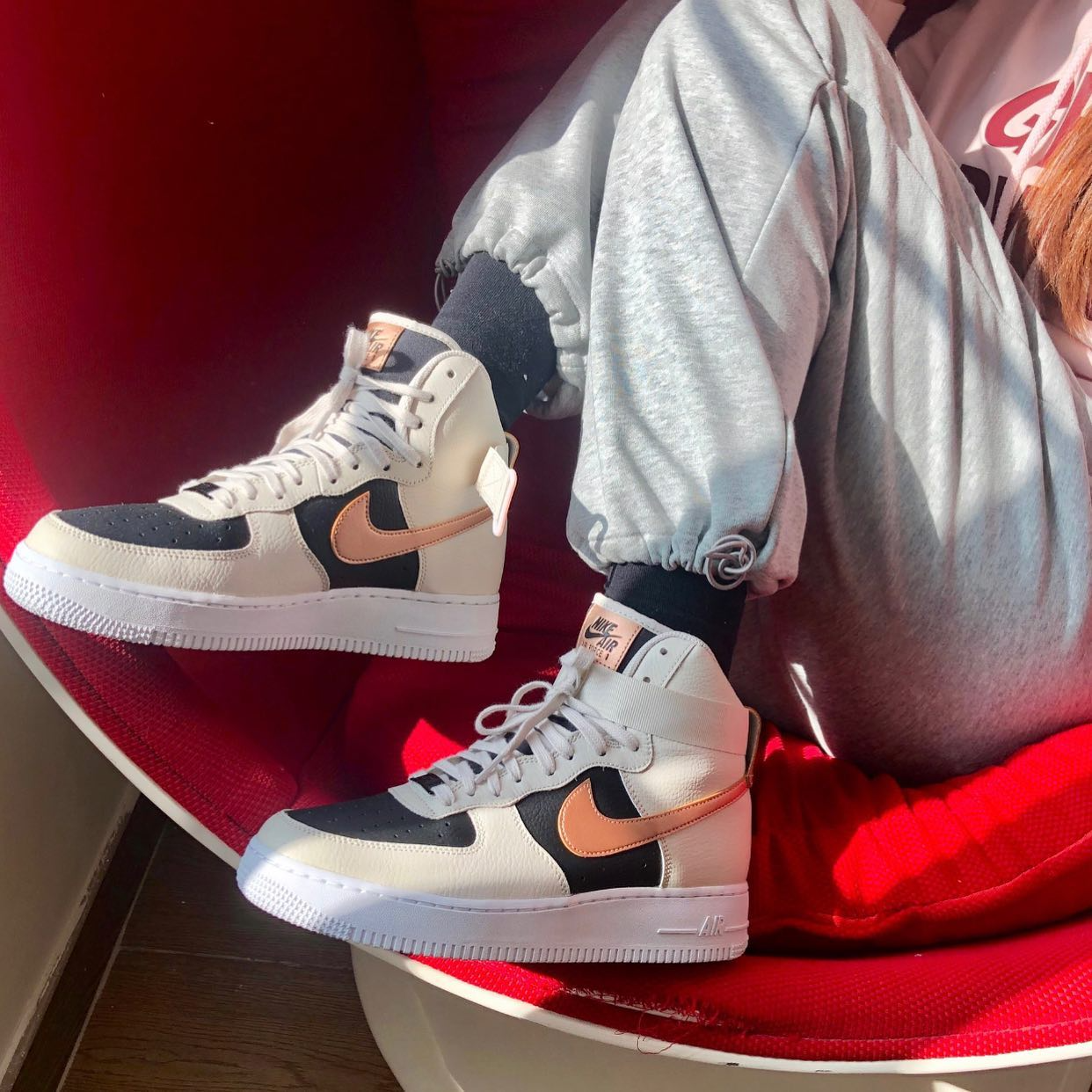 Giay Nike Air Force 1 High 'Light Wood Brown' DB5080-100