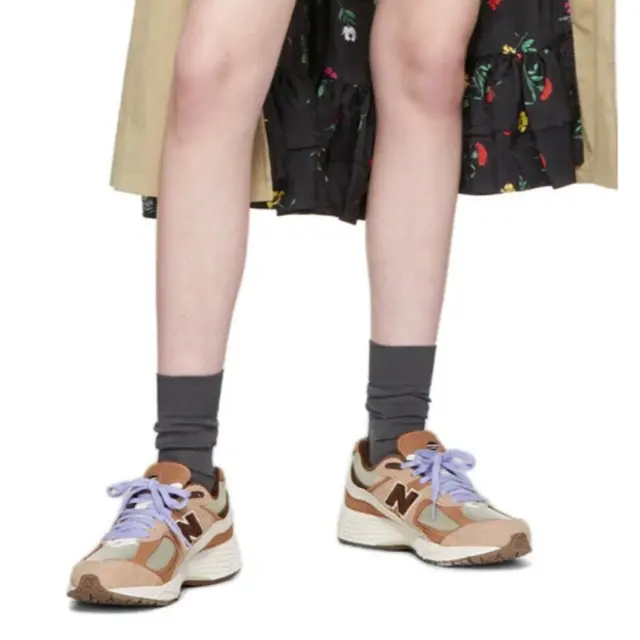Alternative view of Giày New Balance 2002R 'SSENSE Corduroy' M2002RSS