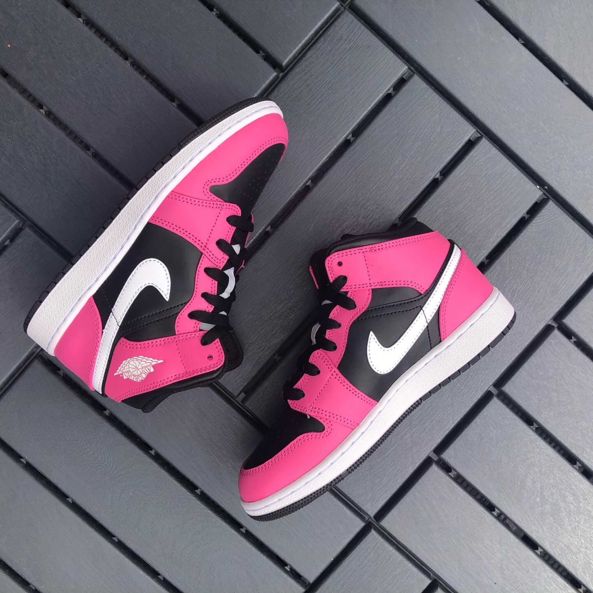 Giày Nike Air Jordan 1 Mid 'Pinksicle' 555112-002 - Ảnh 5