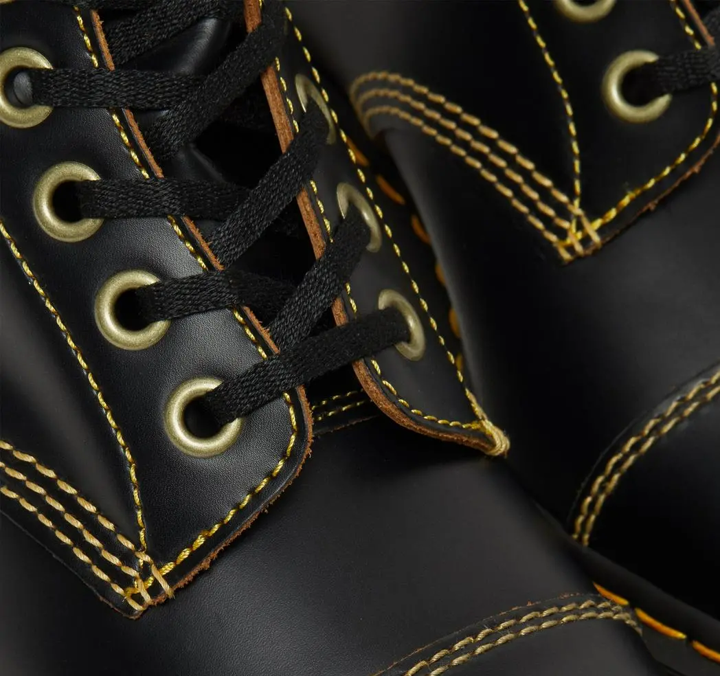 Alternative view of Giày Dr.Martens Capper Vintage Smooth 'Black' 16058001