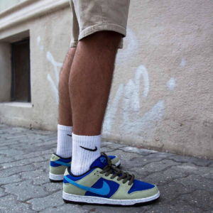 Alternative view of Giày Nike Dunk Low SB 'ACG Celadon' BQ6817-301