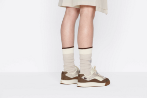 Alternative view of Giày Dior B713 x Travis Scott 'Beige Brown' 3SN281ZNX-H761