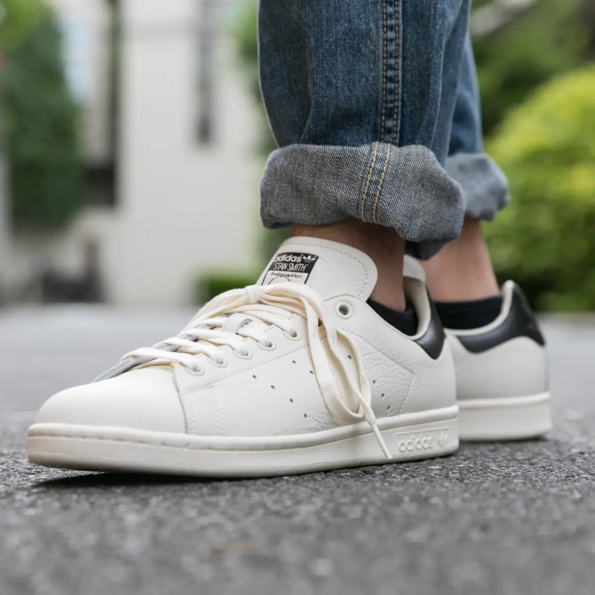 Alternative view of Giày Adidas Originals Stan Smith Vintage "Black" B37897