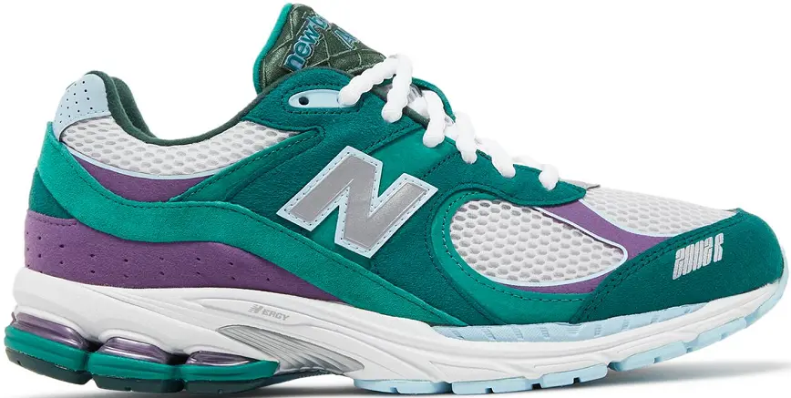 Giày New Balance 2002R 'There Back Yard Legends' M2002RUT