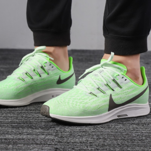 Alternative view of Giày Nike Air Zoom Pegasus 36 'Electric Green' AQ2203-003