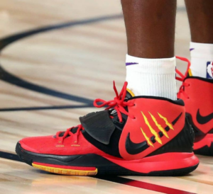 Alternative view of Giày Nike Kyrie 6 Bruce Lee Price 'Comparisons' CW3042-600