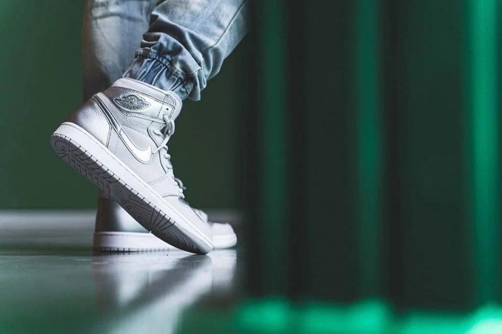 Giày Nike Air Jordan 1 Retro High CO 'Japan Neutral Grey' 575441-029 - Ảnh 6