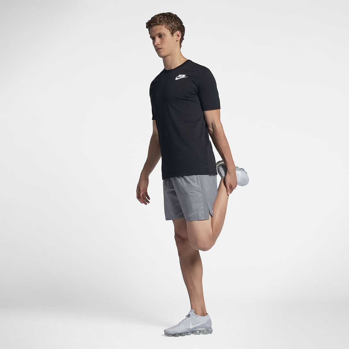 Áo Nike Running Dri-FIT Solid Swoosh T-shirt AJ5891-010 - Ảnh 2