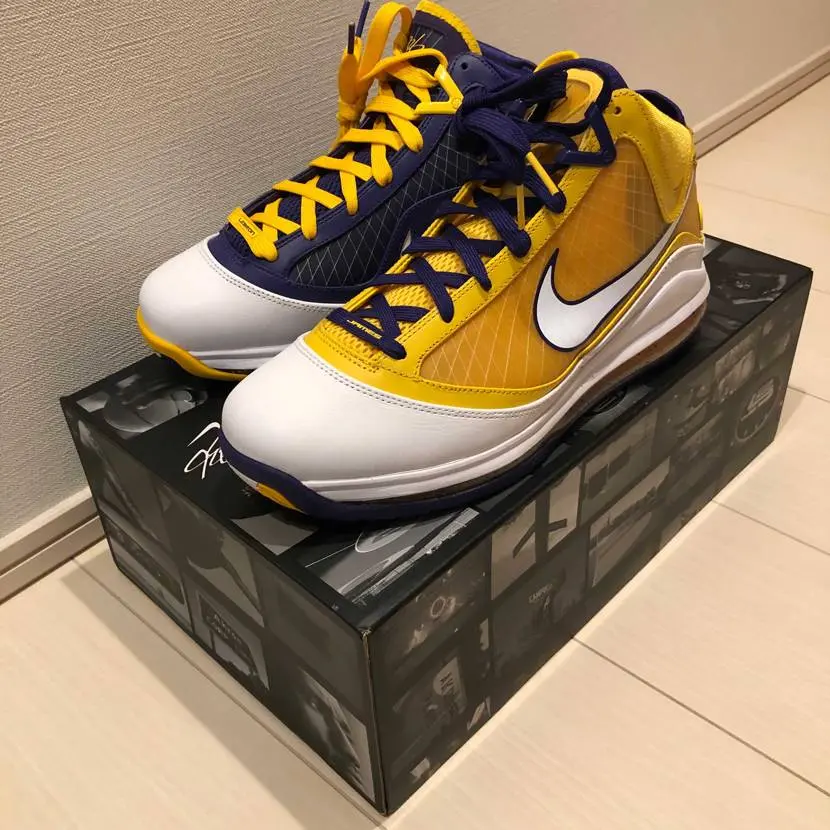 Alternative view of Giày Nike LeBron 7 GS QS 'Media Day' DA3203-500