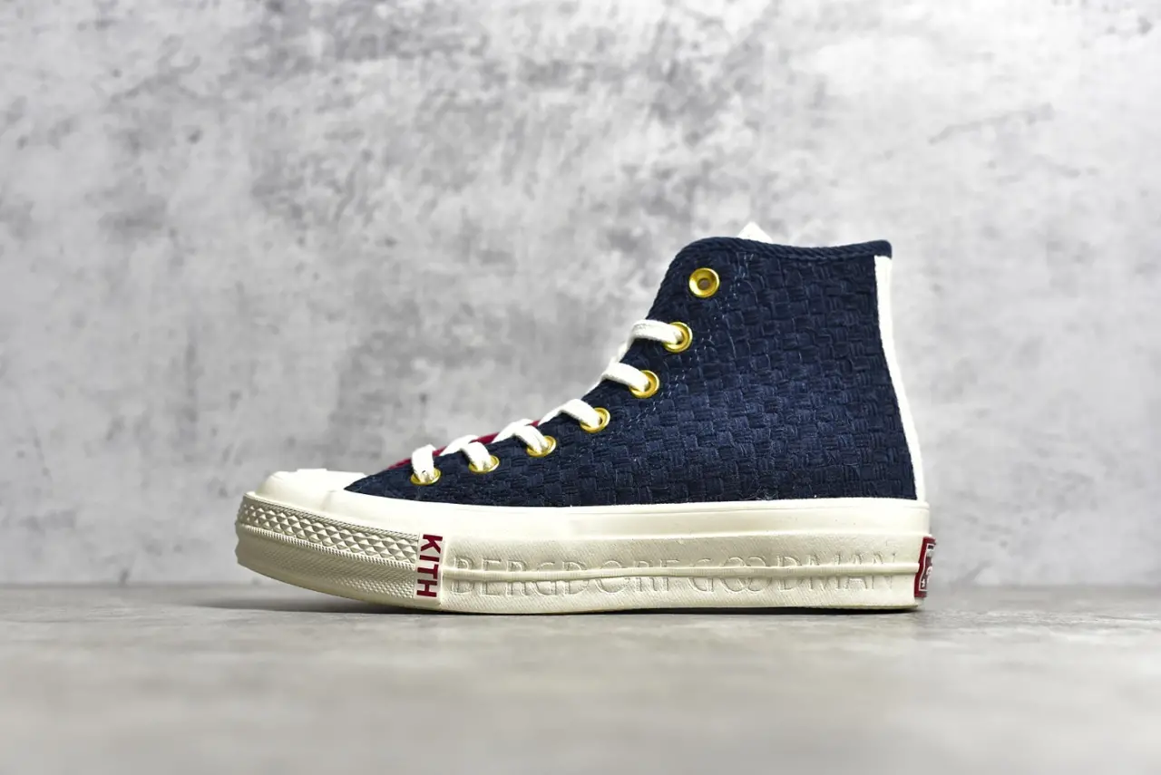 Alternative view of Giày Converse Kith x Bergdorf Goodman x Chuck 70 High 'Total Eclipse' 165628C