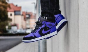 Alternative view of Giày Nike Air Jordan 1 Mid Black 'Dark Concord' 554724-051