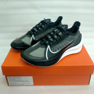 Alternative view of Giày Nike Zoom Gravity Black Wolf BQ3203-002