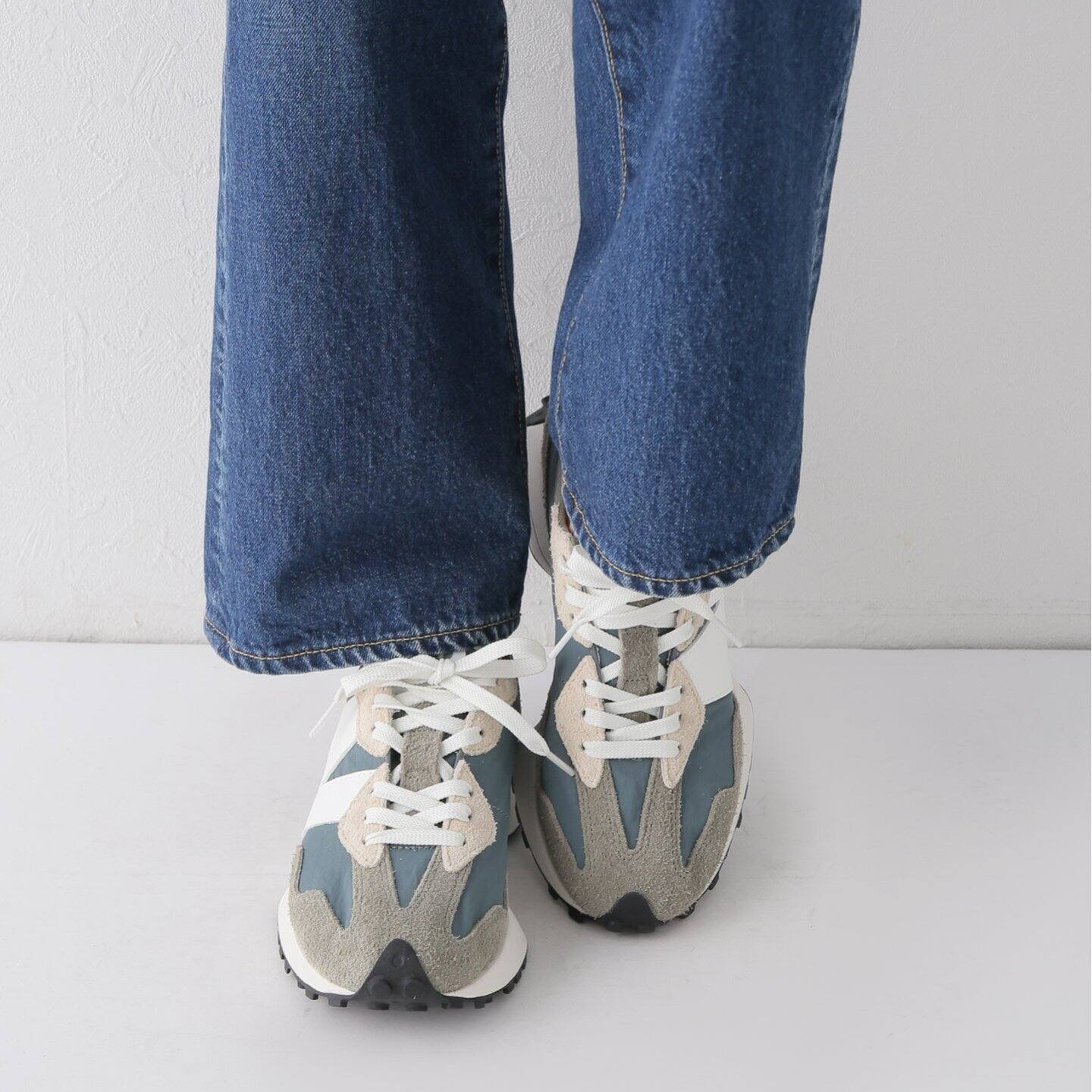 Giay New Balance 327 'Vetiver Trooper' MS327CR