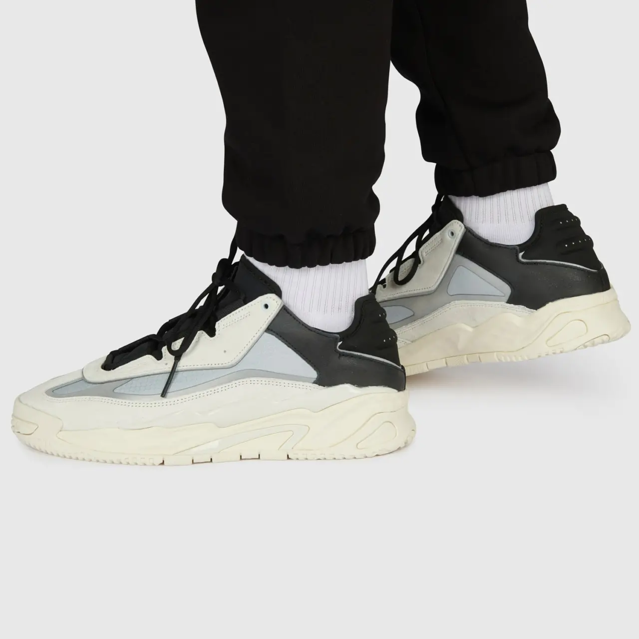 Alternative view of Giày Adidas Originals Niteball White Black S24139