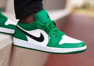 Giay Nike Air Jordan 1 Low 'Pine Green' 553558-301