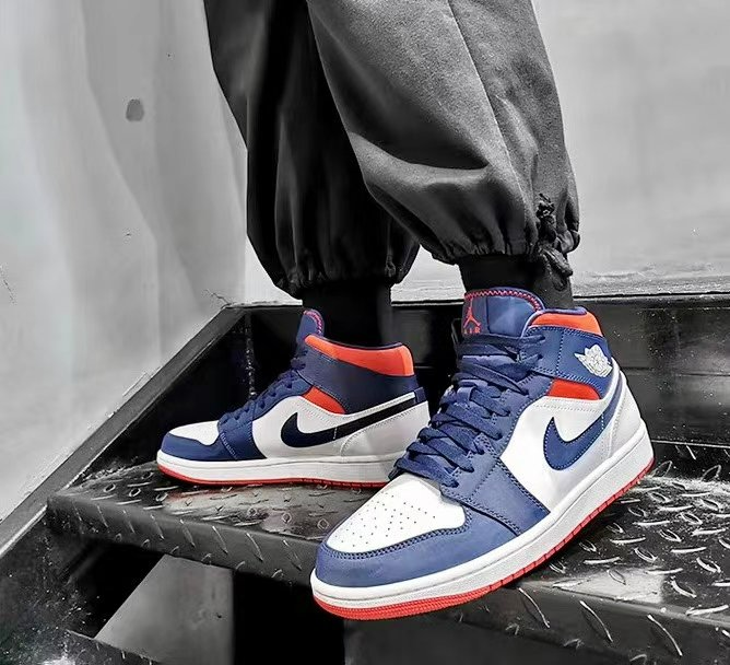 Giày Nike Air Jordan 1 Mid 'USA' 852542-104 - Ảnh 4