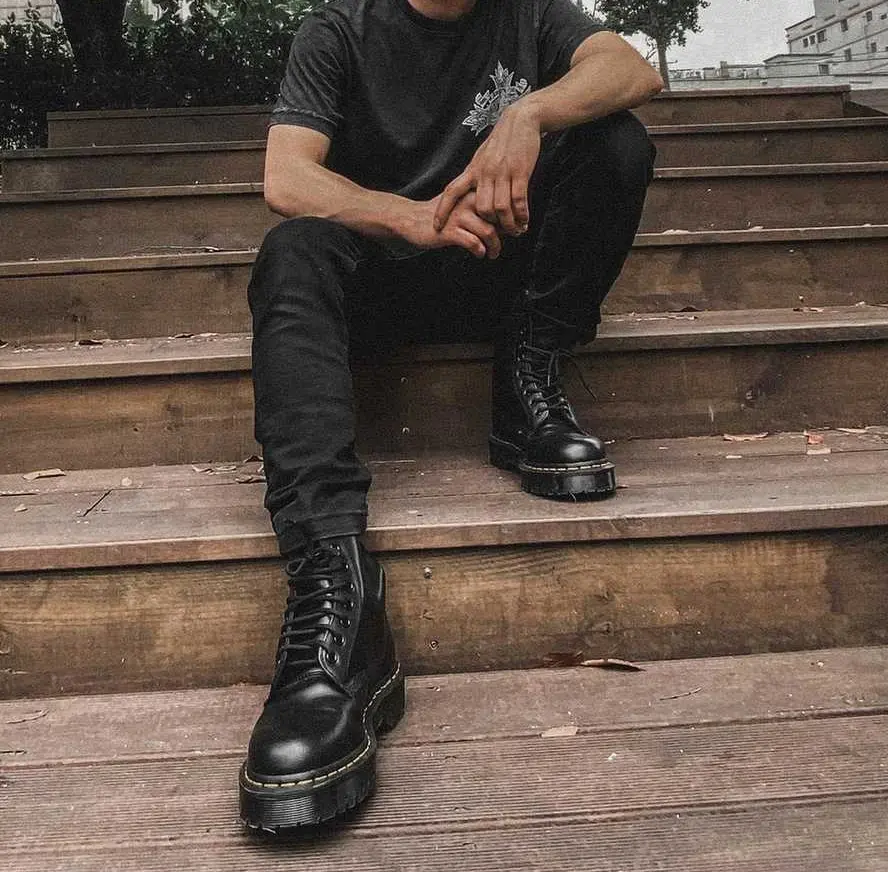 Alternative view of Giày Dr. Martens 1460 Bex 'Black Smooth' 25345001