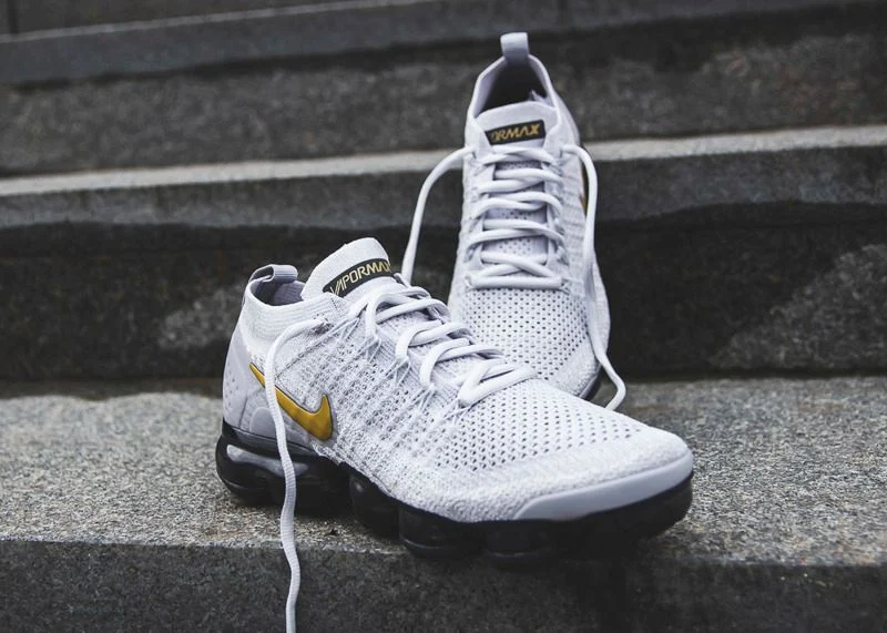 Giày Nike Wmns Air VaporMax 2 'Metallic Gold' 942843-010 - Ảnh 3