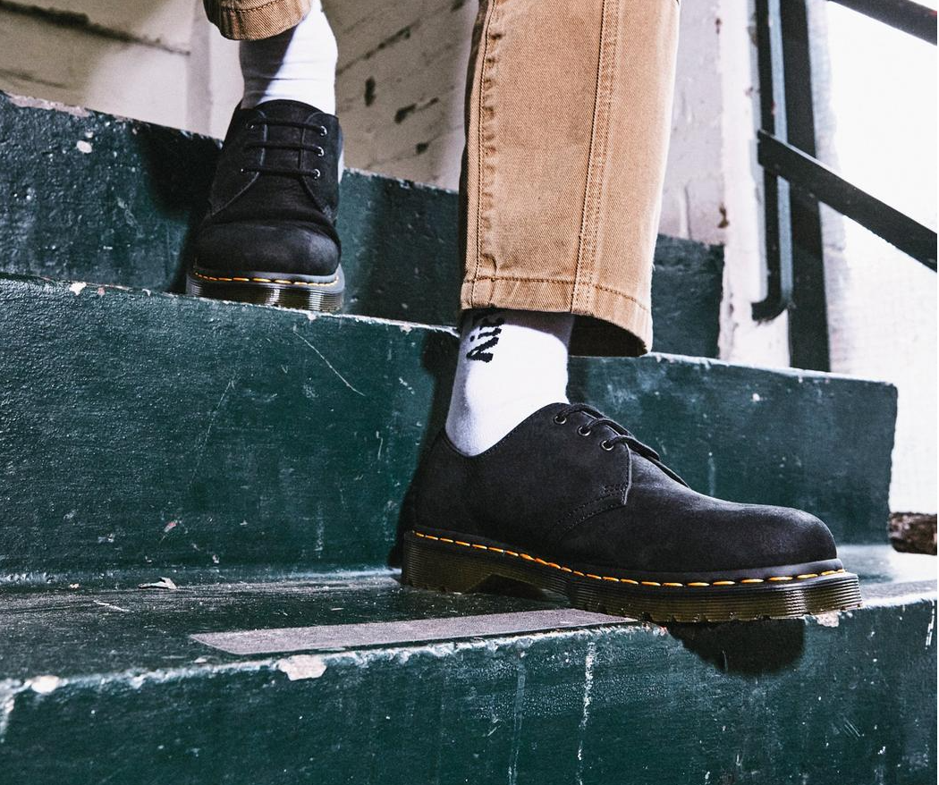 Giày Dr Martens 1461 Nubuck Leather 'Black' 26652001 - Ảnh 2