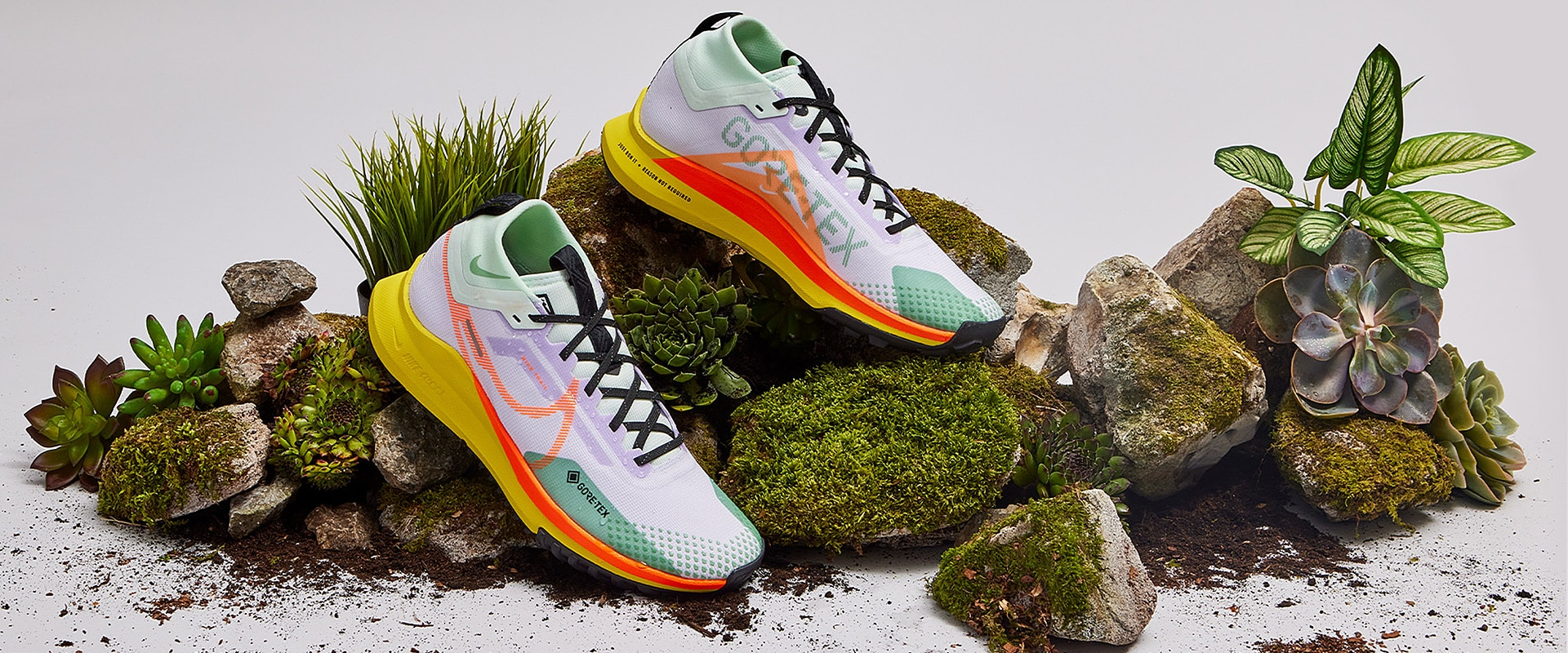 Giay Nike React Pegasus Trail 4 GORE-TEX 'Total Orange' DJ7926-500