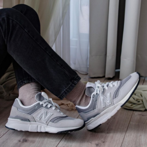 Alternative view of Giày New Balance 997 'Grey Silver' CM997HCA