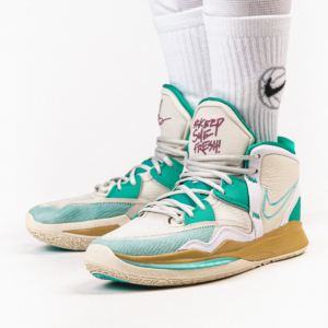 Alternative view of Giày Nike Kyrie Infinity 'Keep Sue Fresh' CZ0204-002